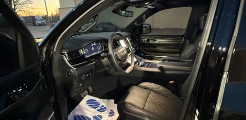 Jeep Grand Wagoneer 2024