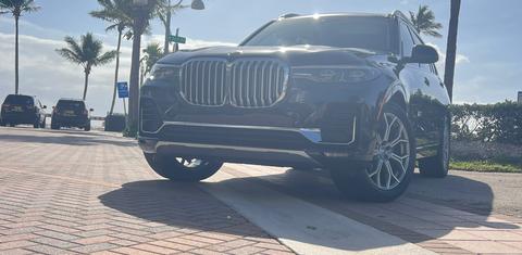 BMW X7 2021