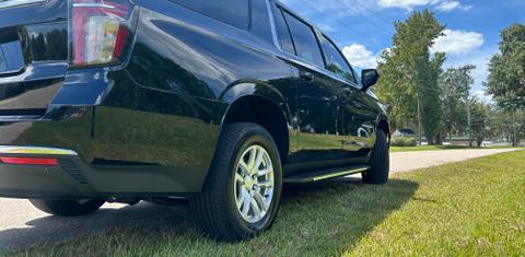Chevrolet Suburban 2023