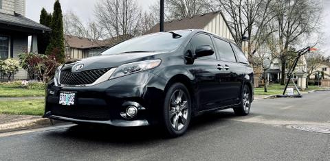 Toyota Sienna 2015