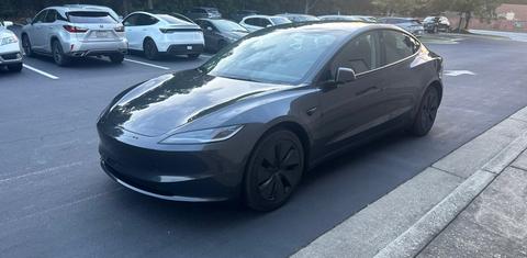 Tesla Model 3 2025