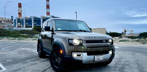 Land Rover Defender 2023