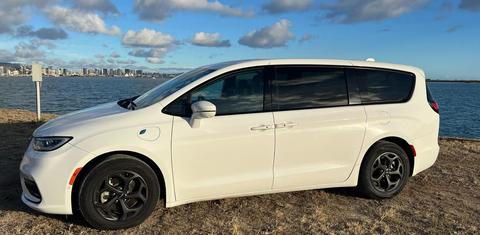 Chrysler Pacifica 2022