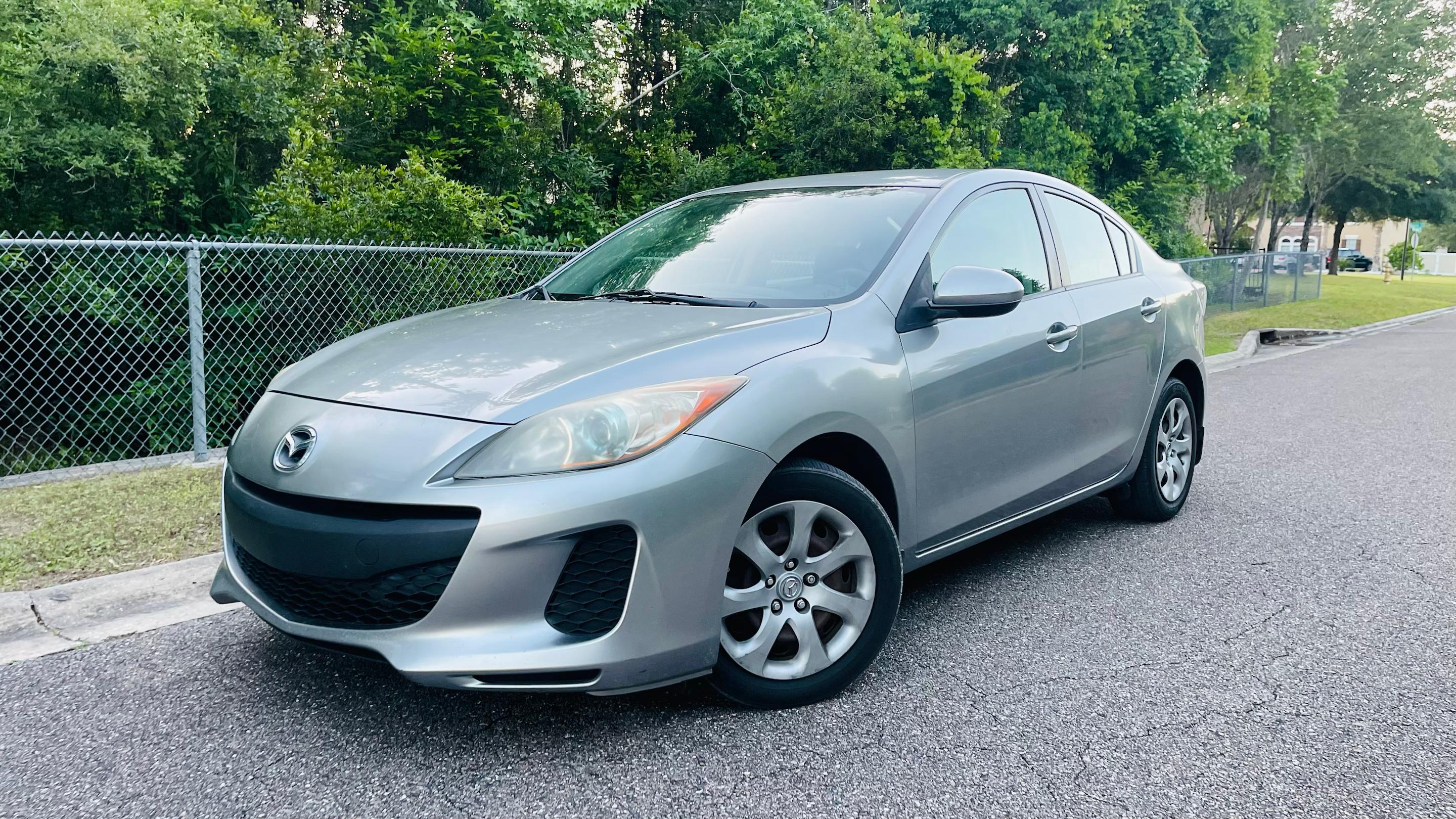 Mazda Mazda3 2013 in Jacksonville, FL