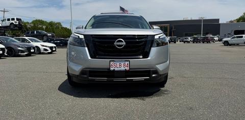 Nissan Pathfinder 2025