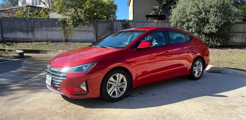 Hyundai Elantra 2020