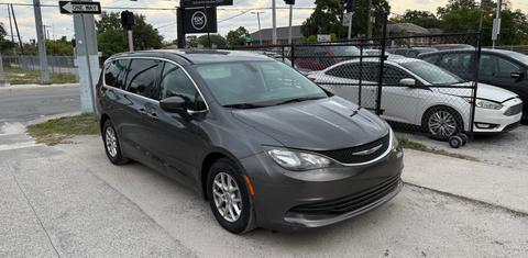 Chrysler Pacifica 2017