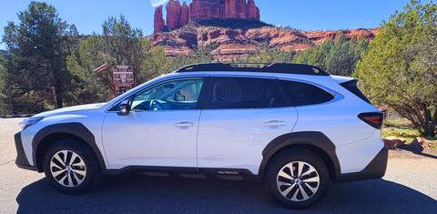 Subaru Outback 2025