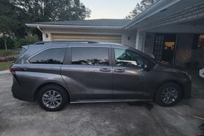 Toyota Sienna car