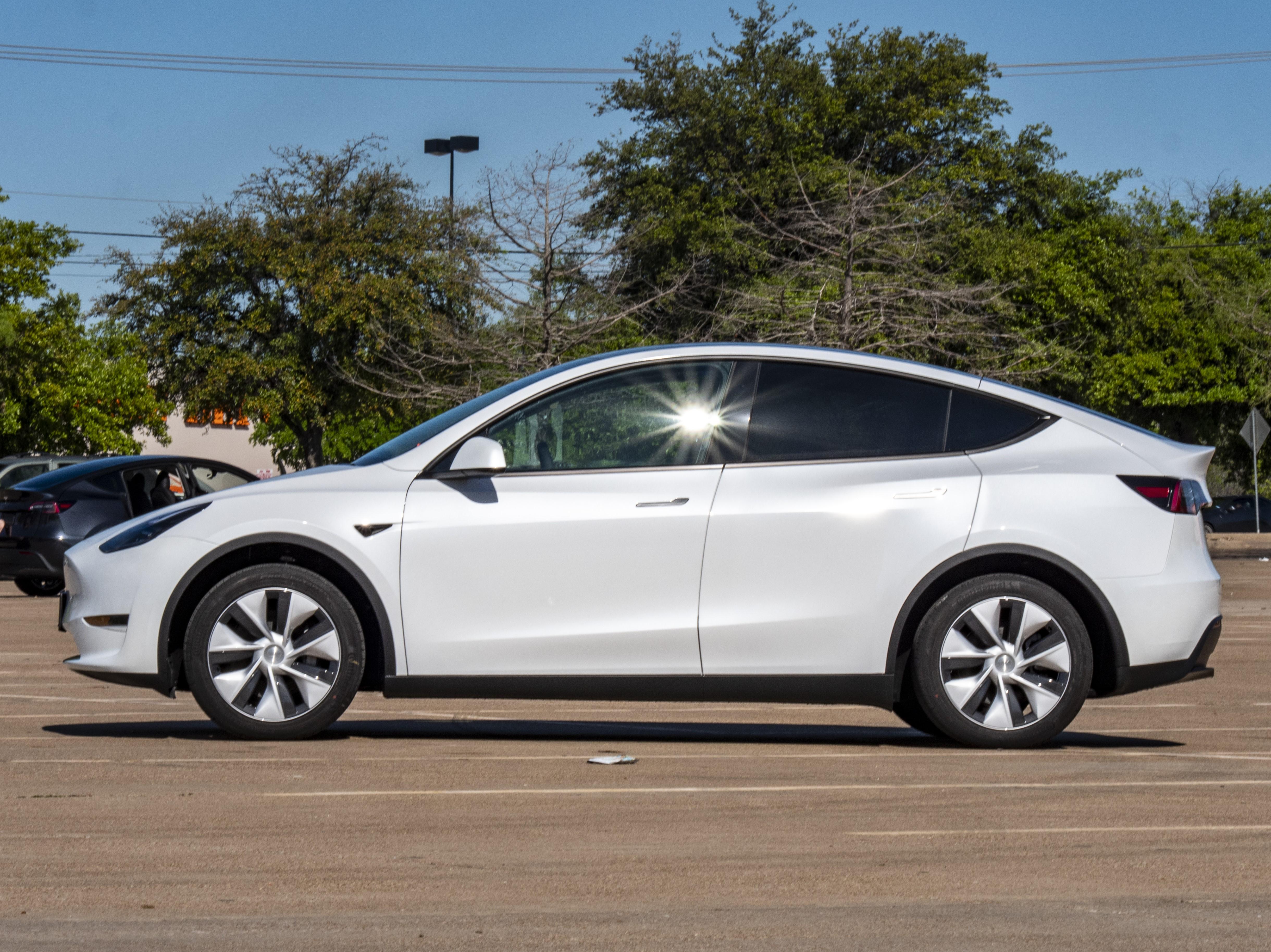 Tesla Model Y 2024 in Austin, TX