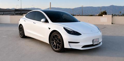 Tesla Model 3 2021