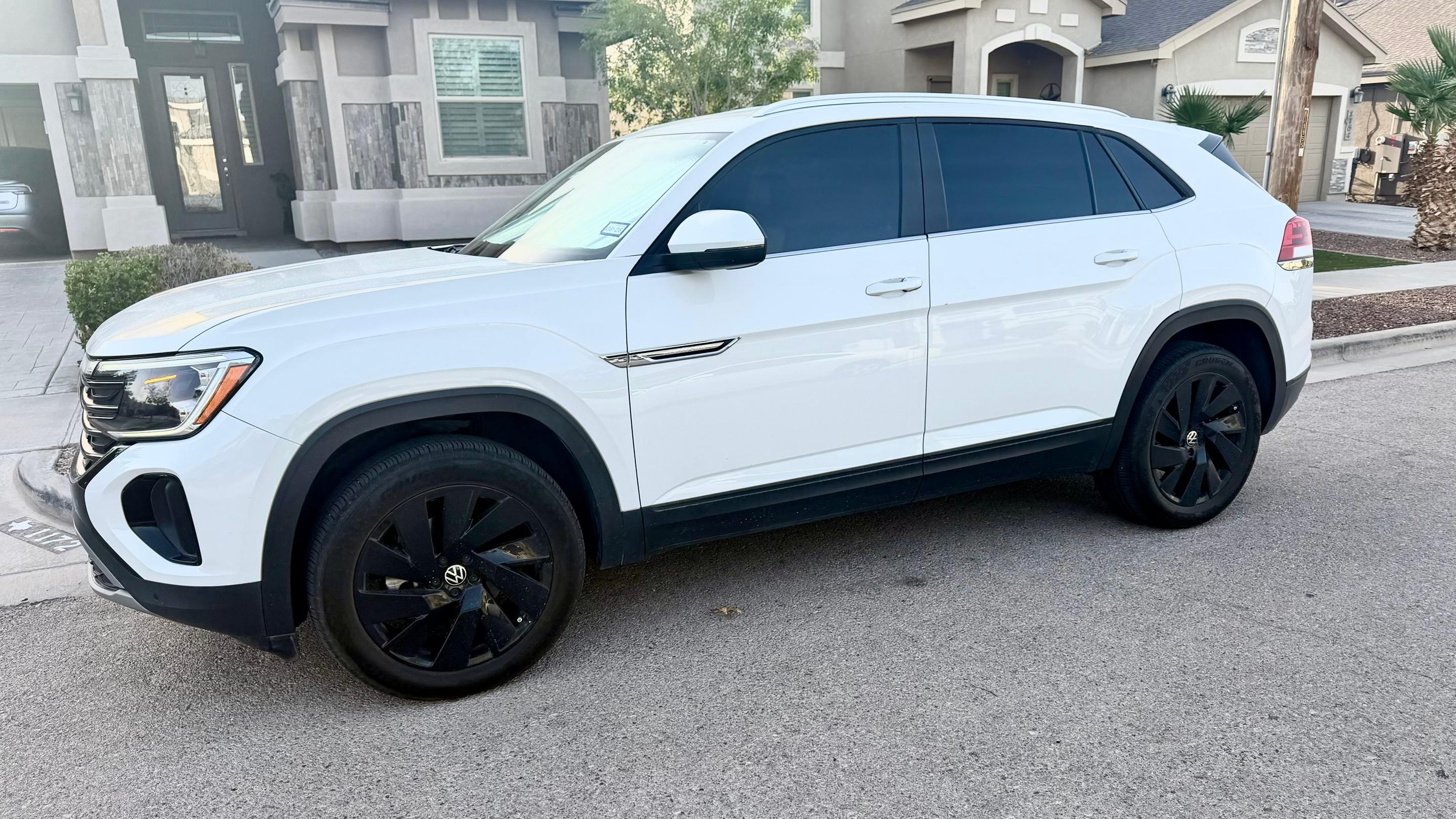 Volkswagen Atlas Cross Sport 2024 in El Paso, TX