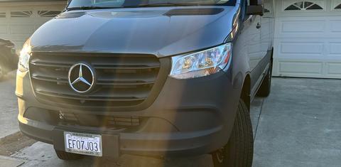 Mercedes-Benz Sprinter 2025