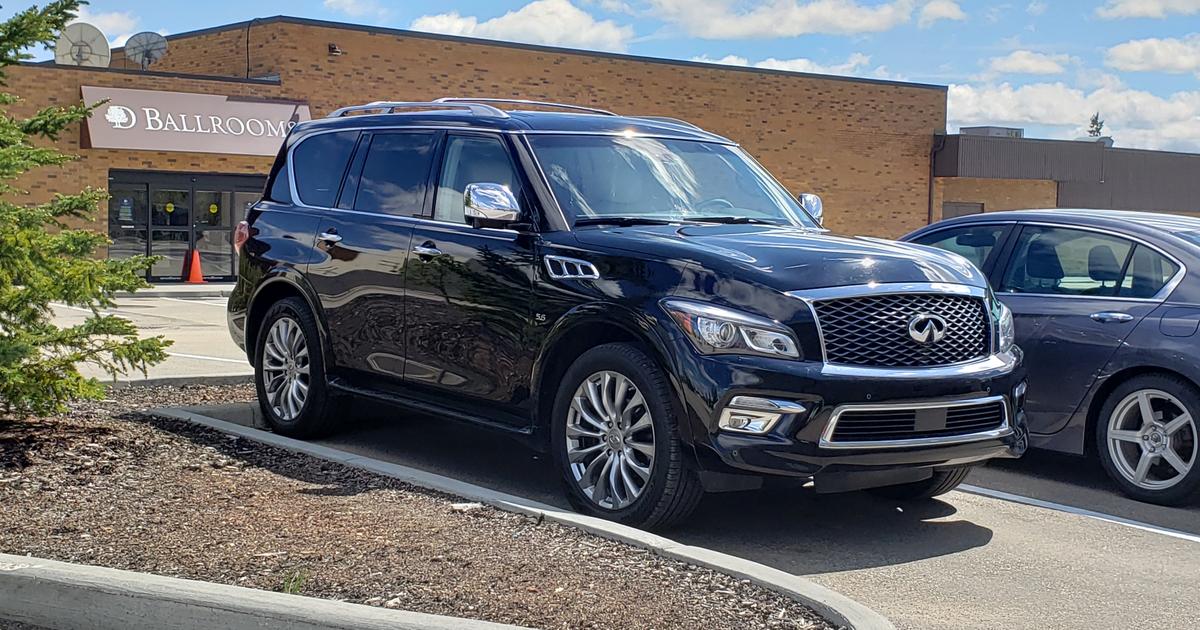 INFINITI QX80 2016 rental in Calgary, AB by Hammad M. Turo