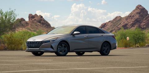 Hyundai Elantra 2023
