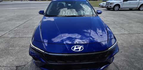 Hyundai Elantra 2025
