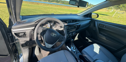 Toyota Corolla 2015