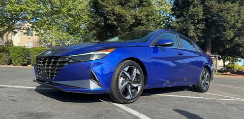 Hyundai Elantra 2023
