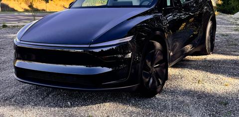 Tesla Model Y 2026
