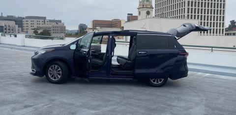 Toyota Sienna 2023