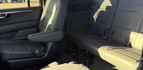 Chevrolet Suburban 2026