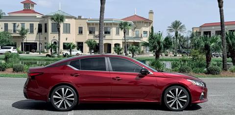 Nissan Altima 2019