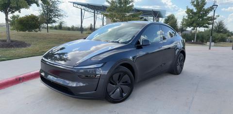 Tesla Model Y 2026
