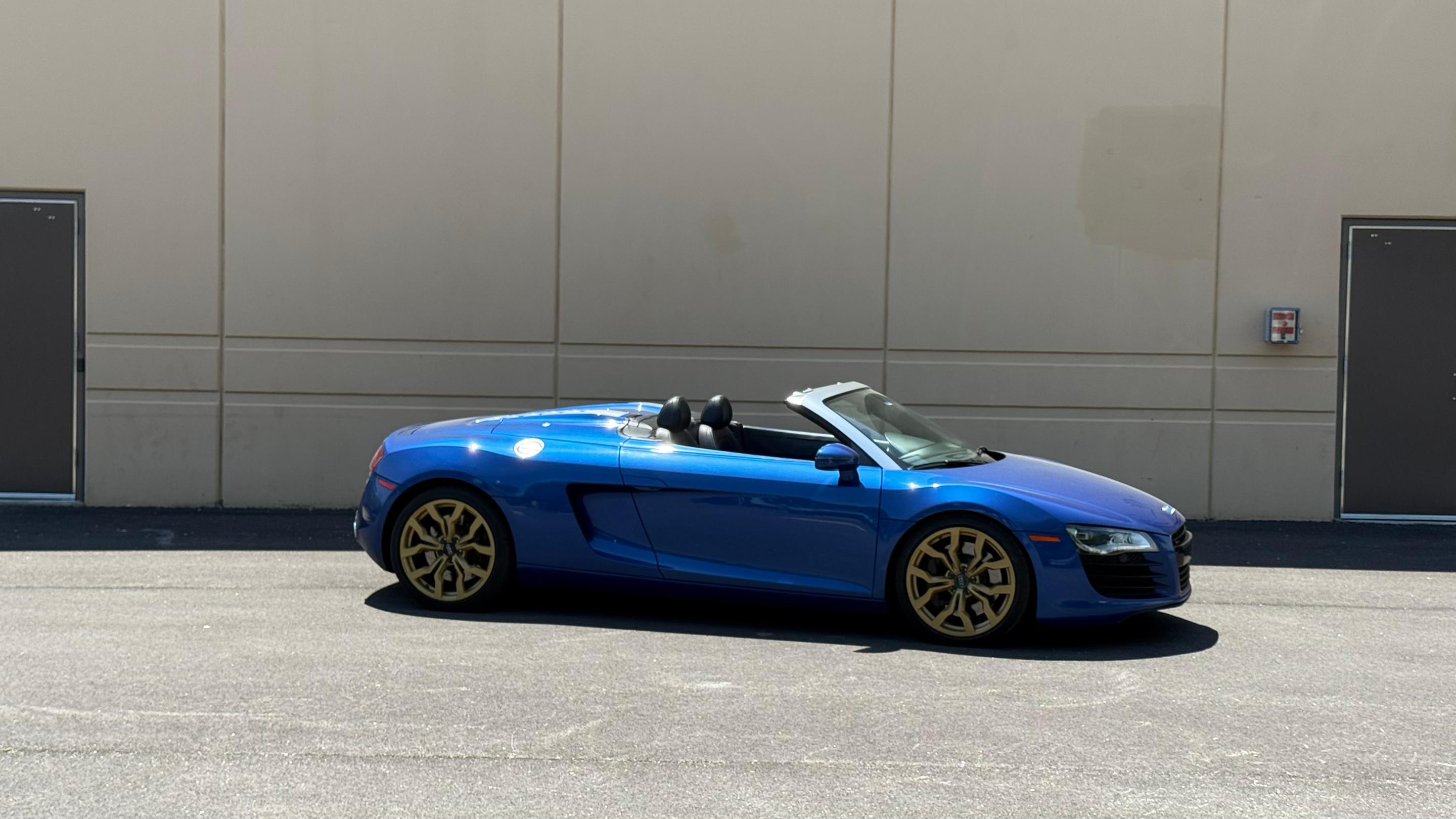 Audi R8 Spyder 2012 in 