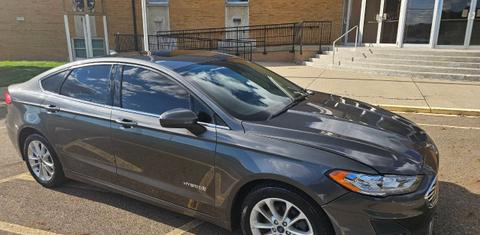 Ford Fusion Hybrid 2019