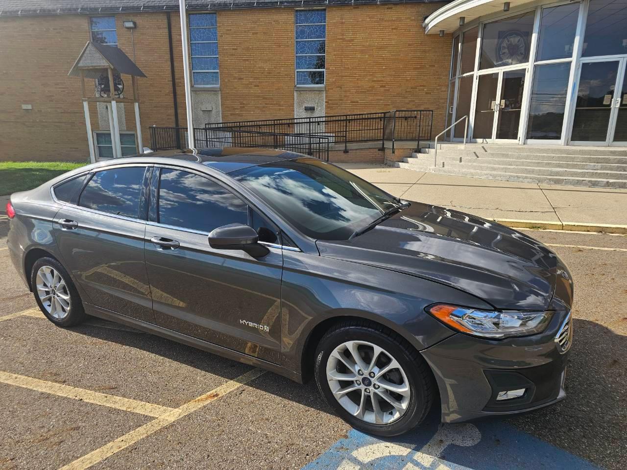 Ford Fusion Hybrid 2019 in Akron, OH