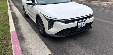 Kia K4 2025