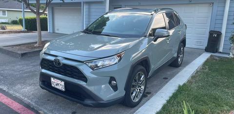 Toyota RAV4 2021