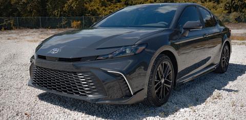 Toyota Camry Hybrid 2025