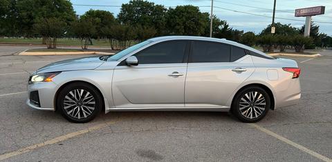 Nissan Altima 2023