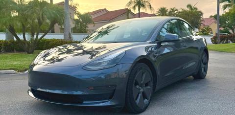 Tesla Model 3 2023