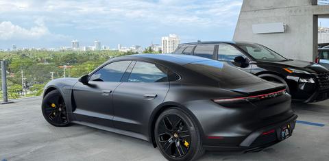 Porsche Taycan 2021