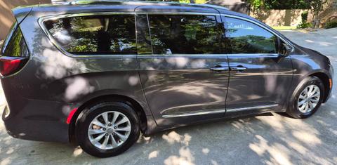 Chrysler Pacifica 2019