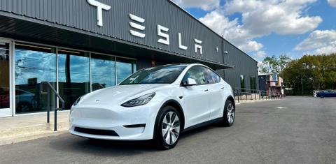 Tesla Model Y 2020