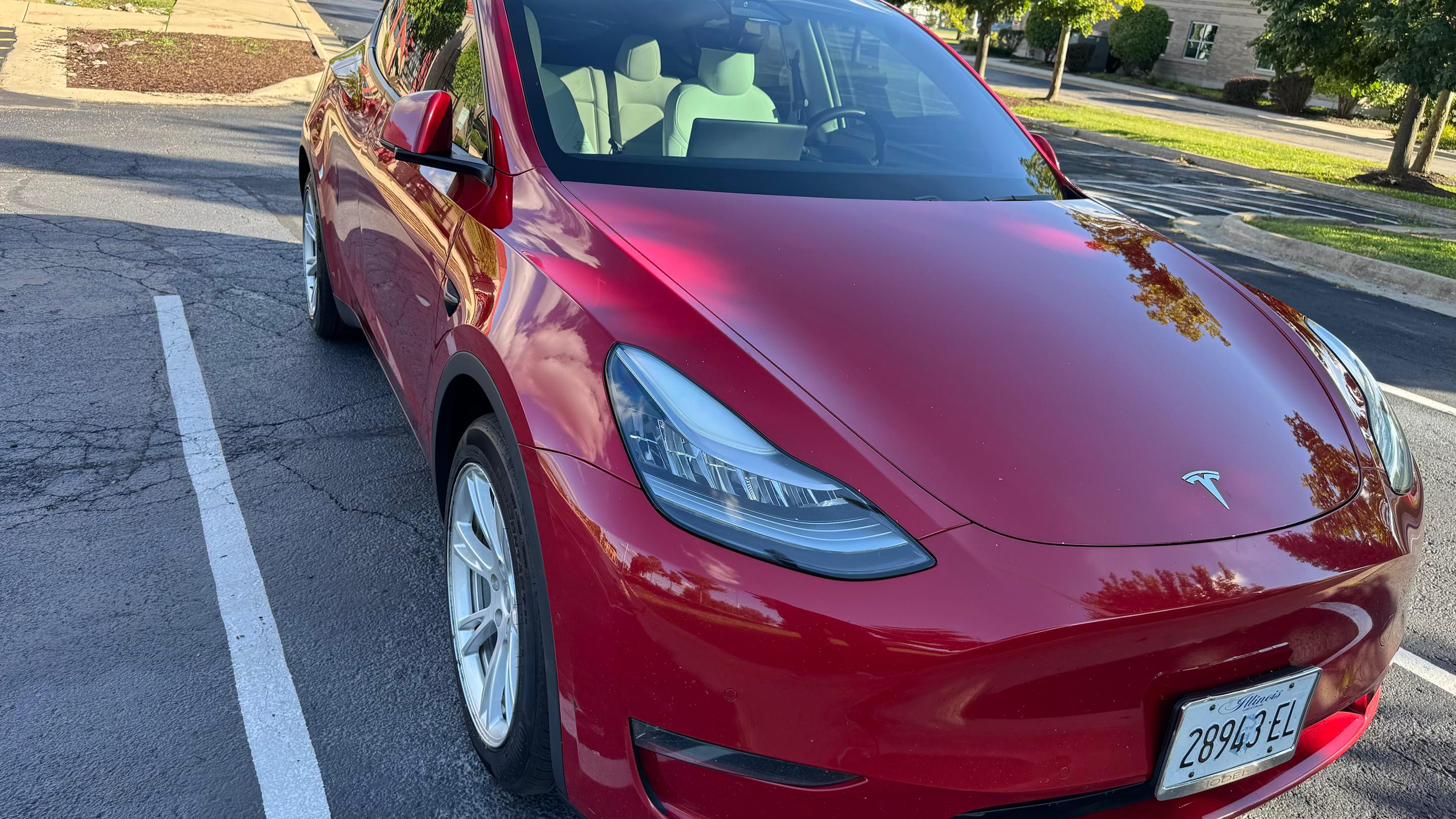 Tesla Model Y 2021 in Naperville, IL