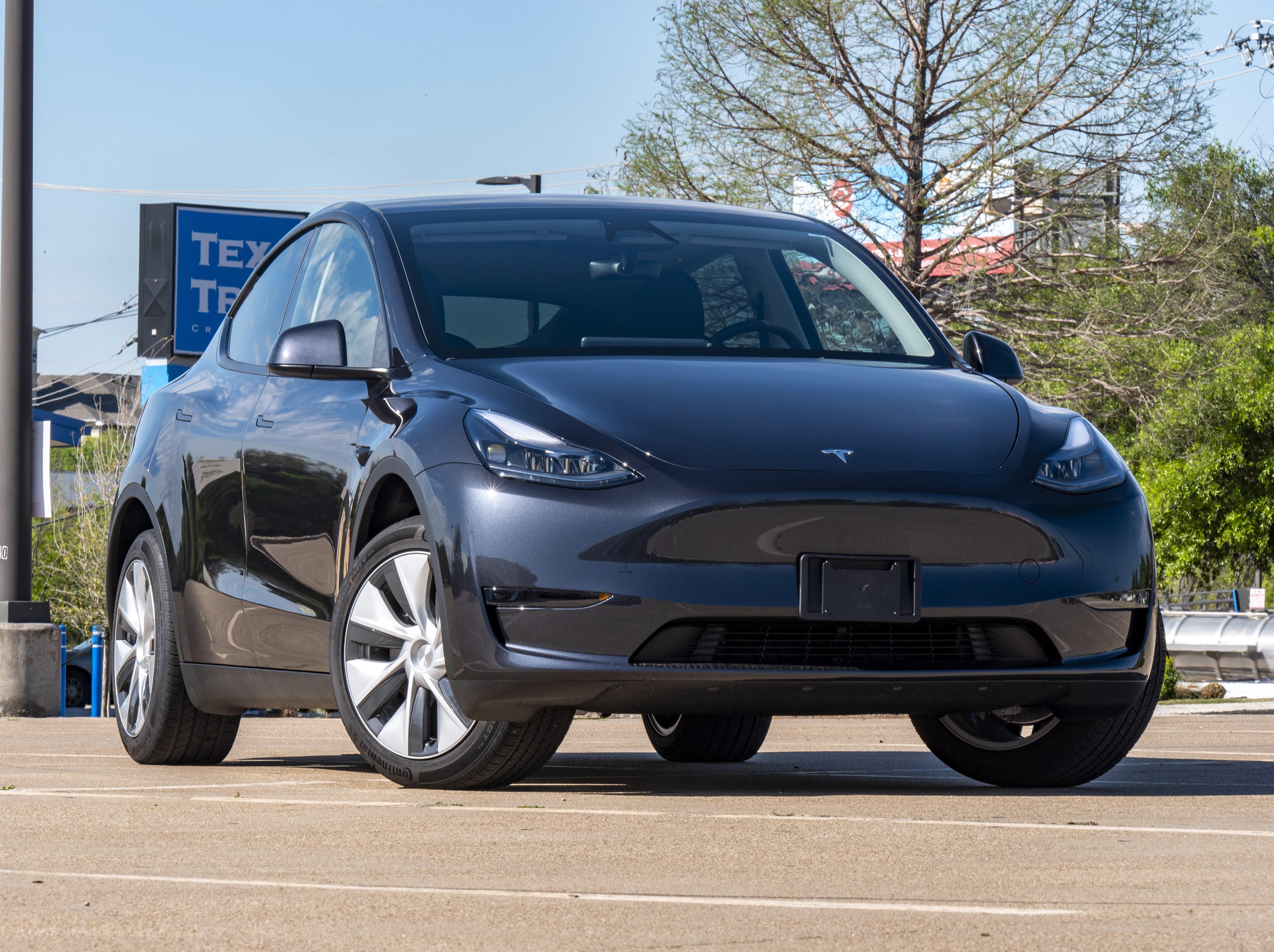 Tesla Model Y 2024 in San Antonio, TX