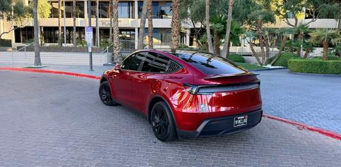 Tesla Model Y 2026