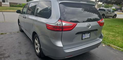 Toyota Sienna 2016