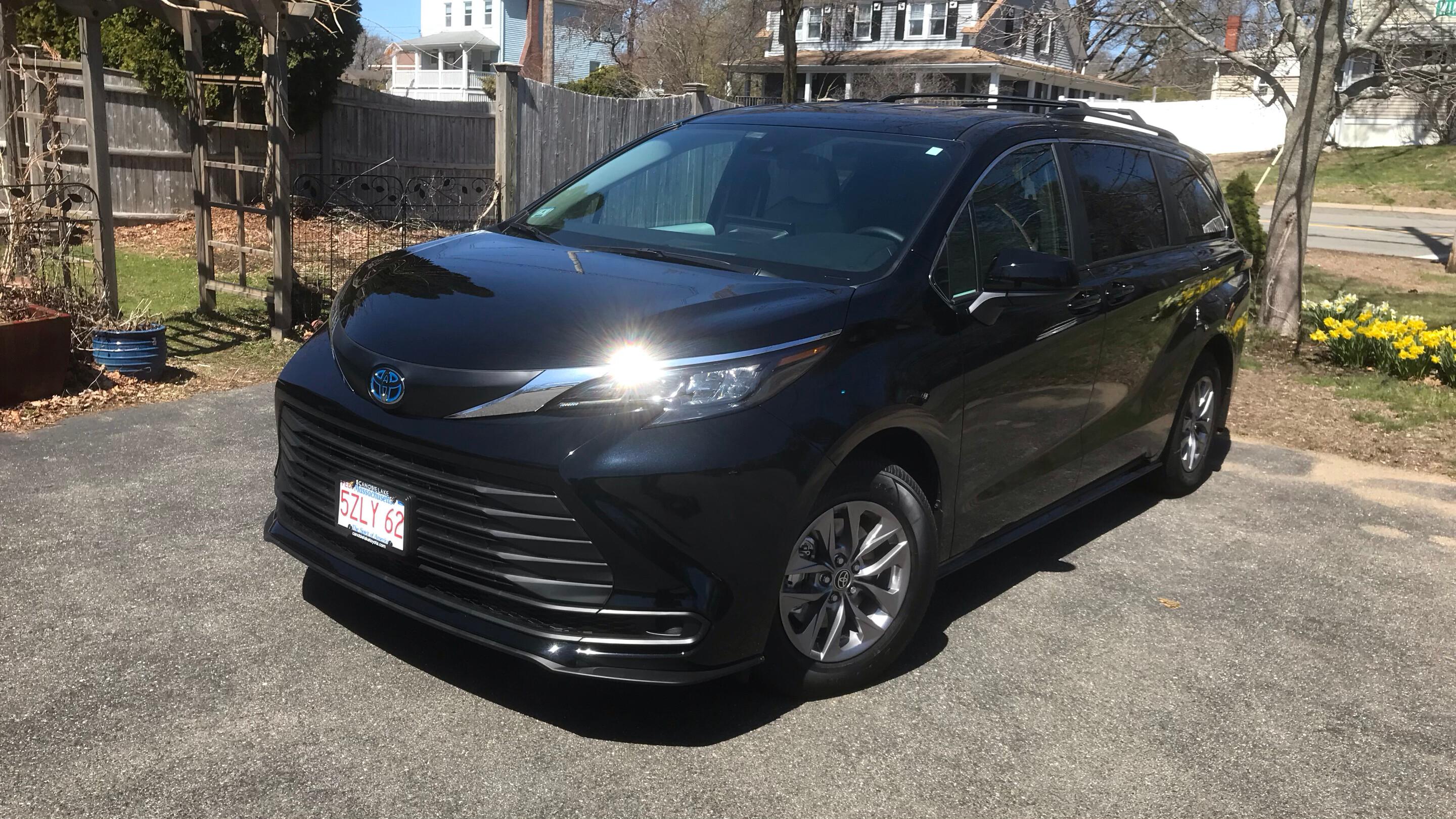 Toyota Sienna 2025 in Peabody, MA