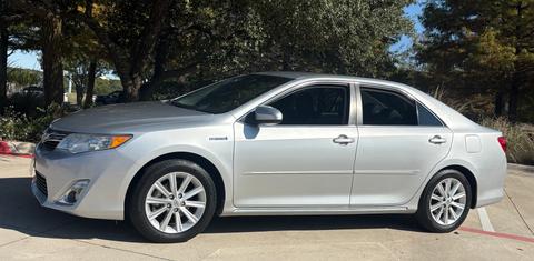 Toyota Camry Hybrid 2013