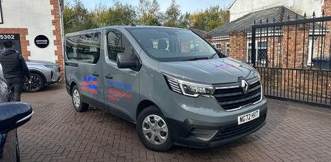 Renault Trafic Passenger 2023