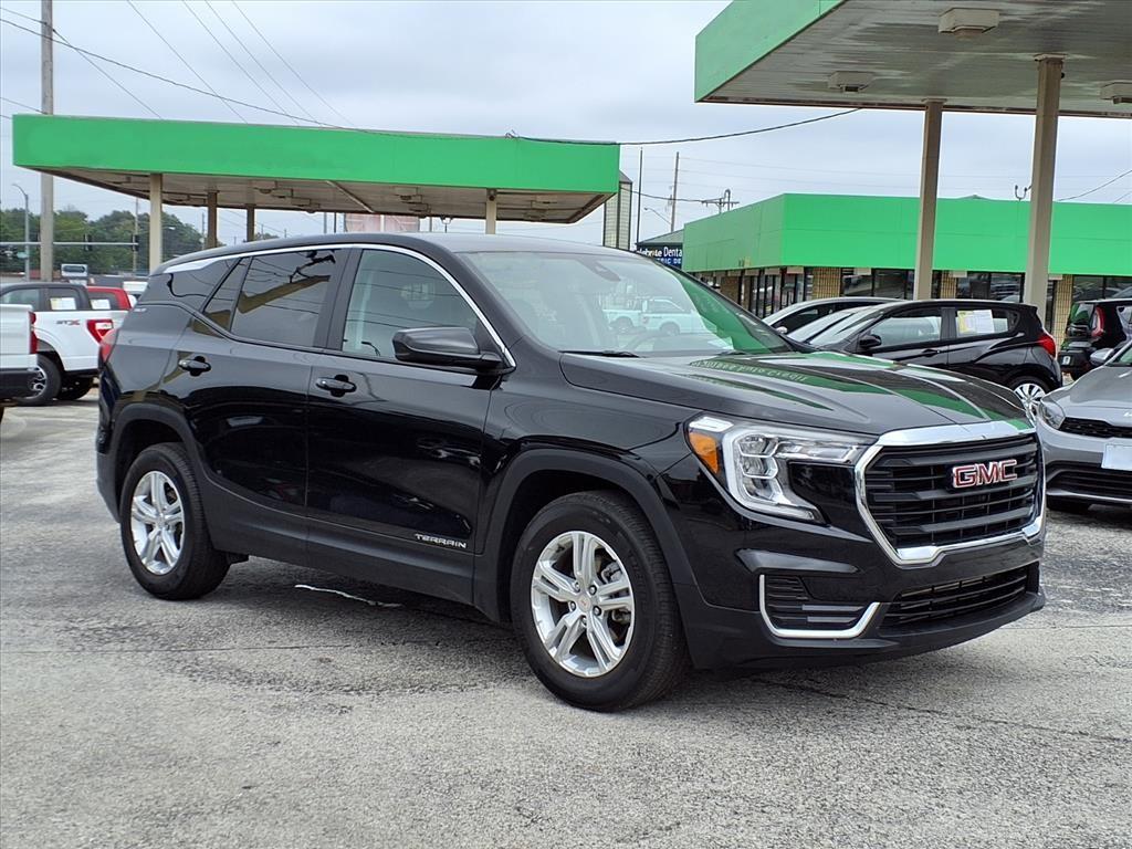 GMC Terrain 2024 in Los Angeles, CA