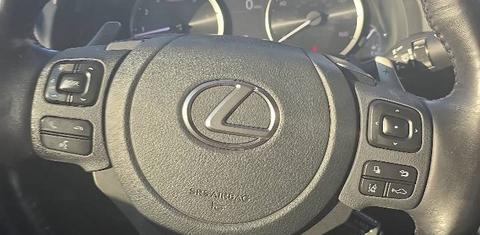 Lexus IS 2021