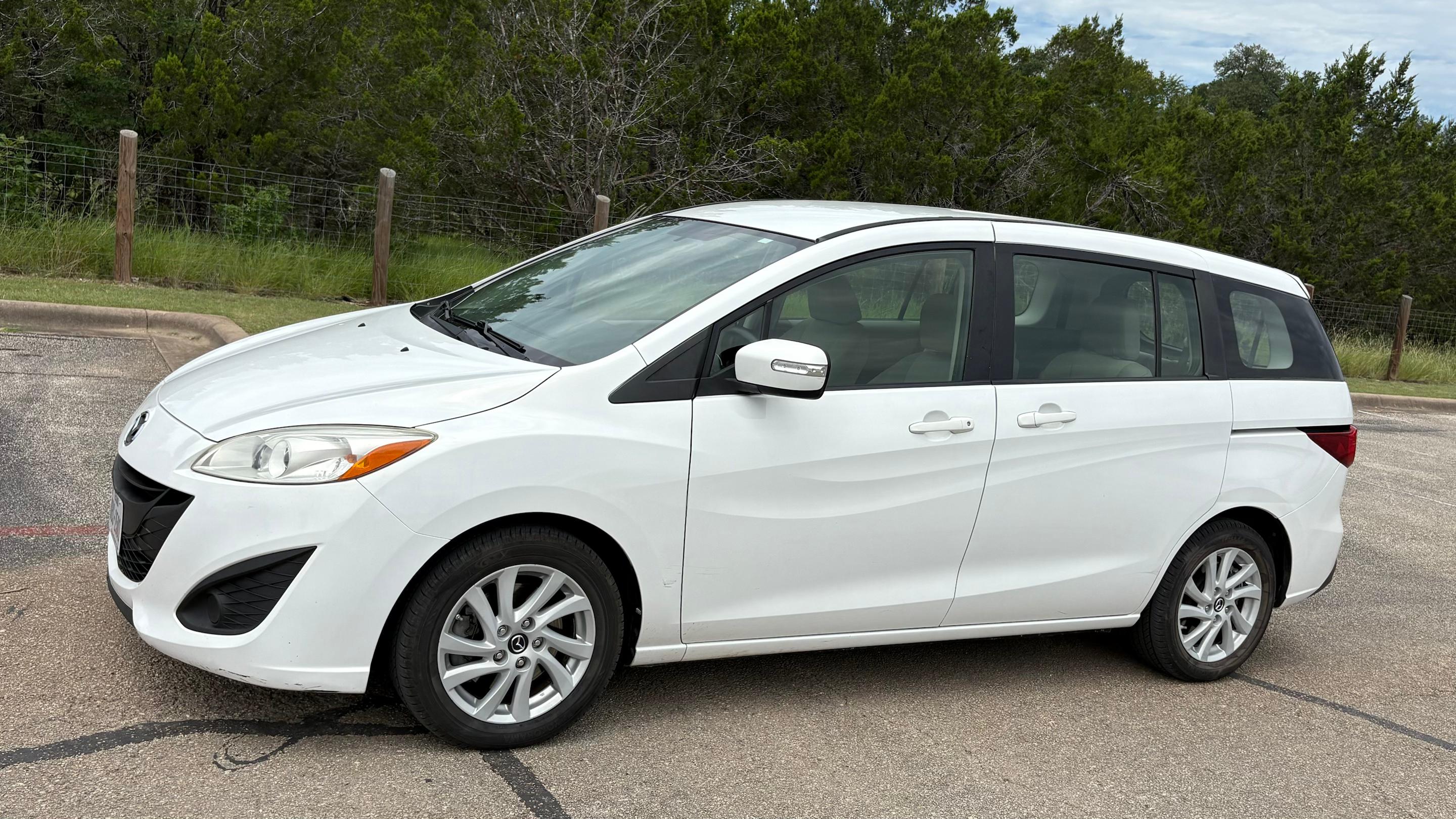 Mazda Mazda5 2013 in 