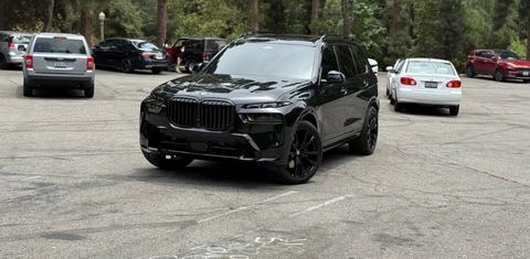 BMW X7 2025