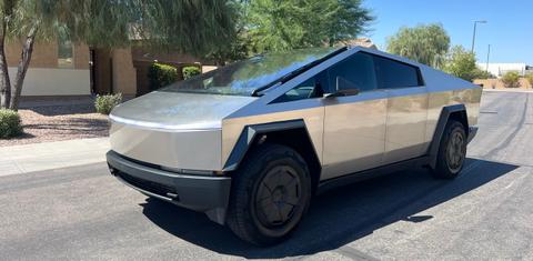 Tesla Cybertruck 2024